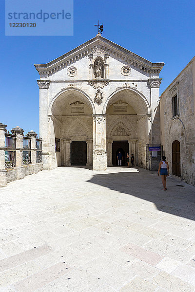 Italien  Apulien  Monte Sant'Angelo  Wallfahrtskirche San Michele Arcangelo