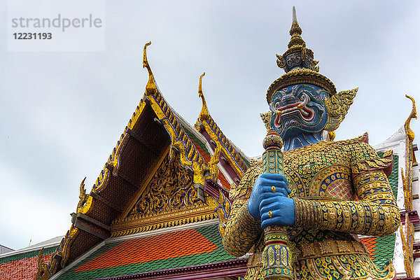 Asien  Thailand  Bangkok  Königlicher Großer Palast  Wat Phra Kaew Tempel  Dämonenwächter