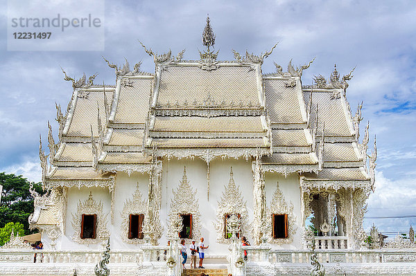 Asien  Thailand  Chiang Rai  Wat Rong Khun-Tempel