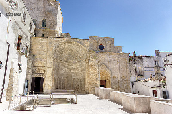Italien  Apulien  Monte Sant'Angelo  Kirche San Pietro und Santa Maria Maggiore