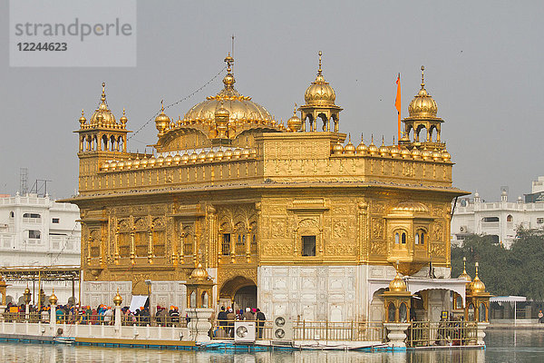 Der Goldene Tempel  Amritsar  Punjab  Indien  Asien