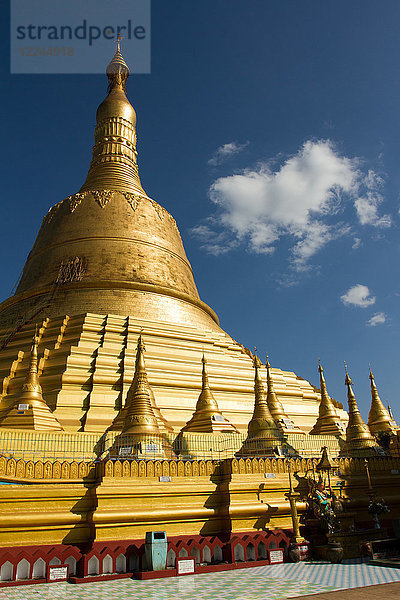 Goldene Stupa des Shwemawdaw-Pagodenkomplexes  Bagan (Pagan)  Myanmar (Birma)  Asien