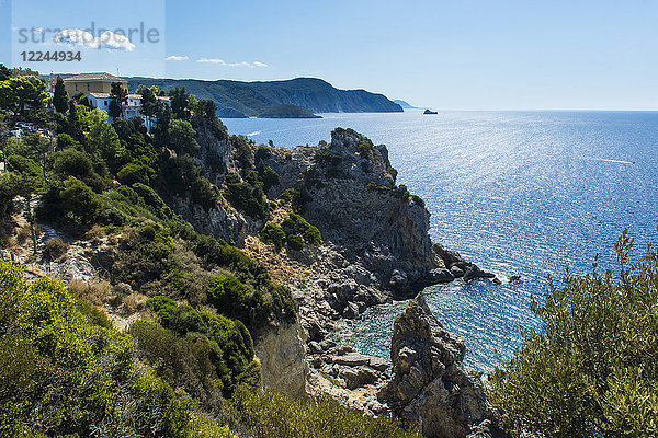 Schöne Küste  Paleokastritsa  Korfu  Ionische Inseln  Griechische Inseln  Griechenland  Europa