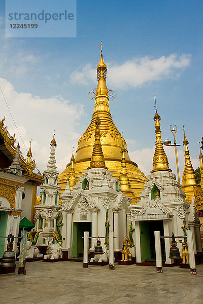 Shwedagon-Pagode  Yangon (Rangun)  Mynamar (Birma)  Asien