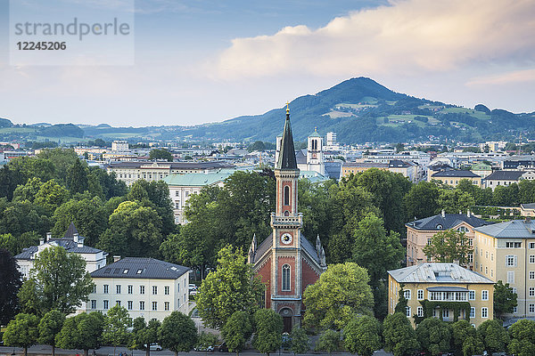 Ansicht der evangelischen Christuskirche  Salzburg  Österreich  Europa