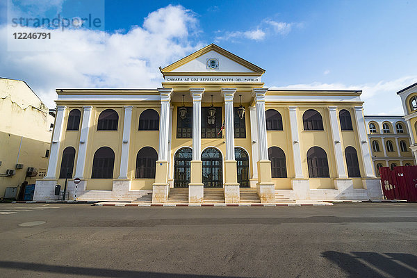 Palast des Volkes in Malabo  Bioko  Äquatorialguinea  Afrika