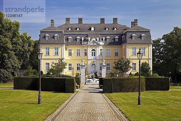 Schloss Schwarzenraben  Lippstadt  Nordrhein-Westfalen  Deutschland  Europa