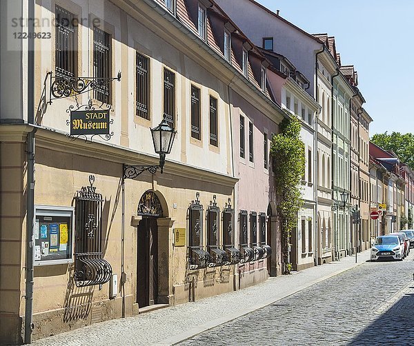 Johannisstraße und Stadtmuseum  Löbau  Sachsen  Deutschland  Europa