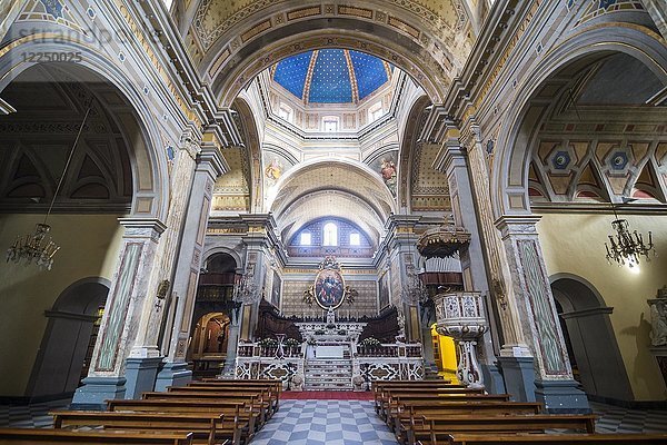 Innenraum der Kathedrale von Oristano  Oristano  Sardinien  Italien  Europa
