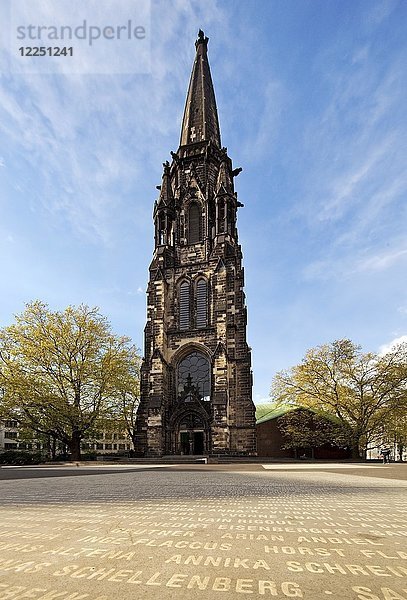 Christuskirche mit dem Ort des europäischen Versprechens  Bochum  Ruhrgebiet  Nordrhein-Westfalen  Deutschland  Europa