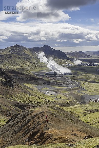 Blick auf das Kraftwerk Hellisheiði  Vulkansystem Hengill  Suðurland  Island  Europa