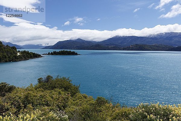 Lago Gral Carrera in den Anden  Region de Aysen  Chile  Südamerika