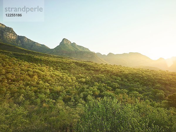 Sonnenuntergang Drakensberge Blyde Rivercanyon  Mpumalanga  Südafrika  Afrika