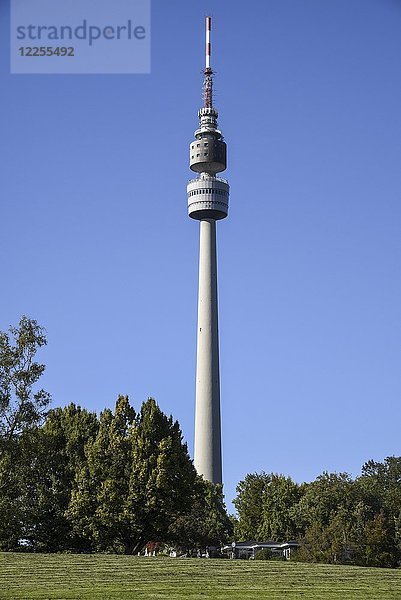 Florian  Florianturm  Fernsehturm  Westfalenpark  Dortmund  Nordrhein-Westfalen  Deutschland  Europa
