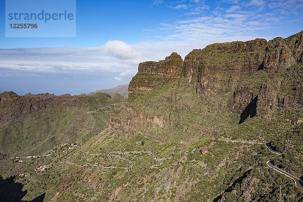 Blick vom Mirador de Masca auf das Teno-Gebirge  Parque Rural de Teno  Teneriffa  Kanarische Inseln  Spanien  Europa