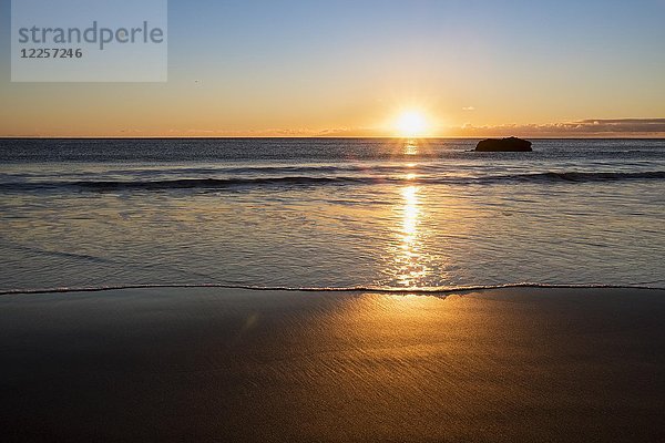 Sonnenuntergang am Strand  La Playa  Valle Gran Rey  La Gomera  Kanarische Inseln  Spanien  Europa