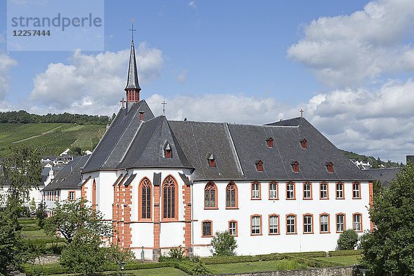St. -Nikolaus-Krankenhaus  Bernkastel-Kues  Mosel  Rheinland-Pfalz  Deutschland  Europa