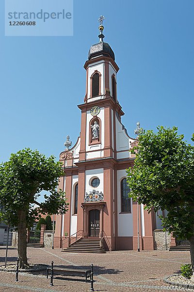 Kirche St. Cäcilia  Heusenstamm  Hessen  Deutschland  Europa