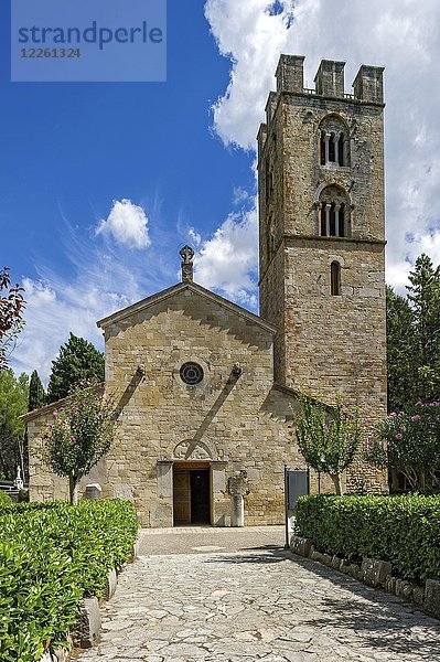 Wallfahrtskirche  Chiesa Santa Maria del Canneto  Wallfahrtsort  Santuario Madonna di Canneto  Roccavivara  Molise  Italien  Europa