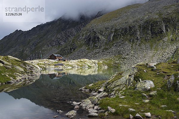 Unterer Gerlossee  See  Spiegelung  Wildgerlostal  Hohe Tauern  Zillertaler Alpen  Salzburg  Österreich  Europa