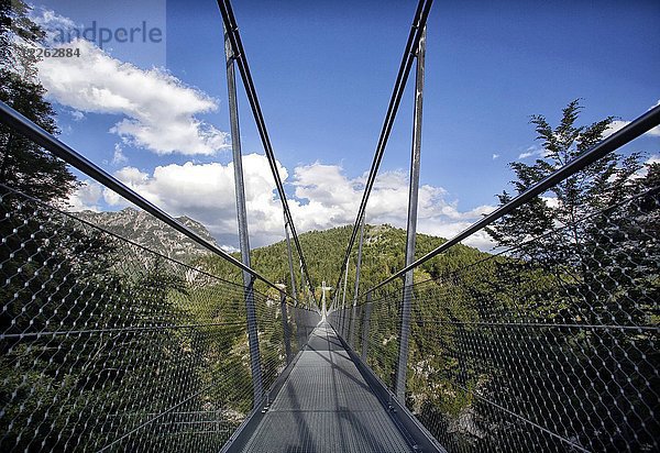 Hängebrücke Highline 179  bei Reutte  Tirol  Österreich  Europa