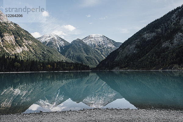 Kanada  British Columbia  Rocky Mountains  Mount Robson Provincial Park  Fraser-Fort George H  Kinney Lake