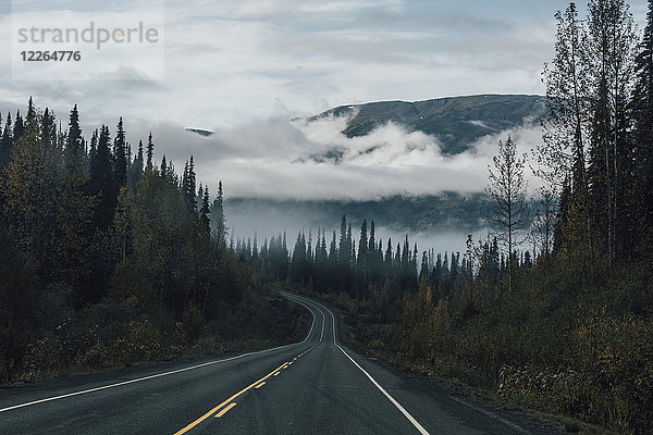 Kanada  British Columbia  Kitimat-Stikine A  Highway 37