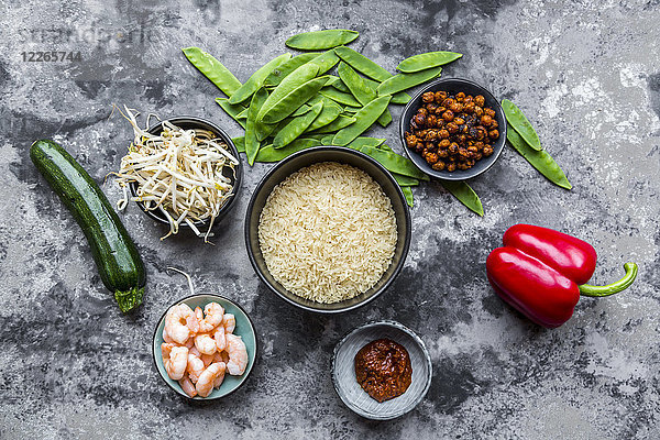 Zutaten für rotes Curry mit Reis