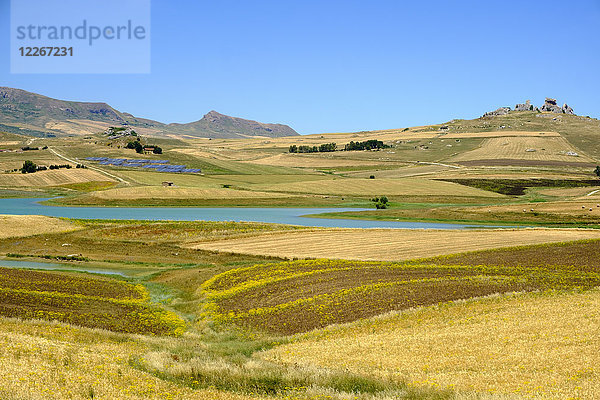 Italien  Sizilien  bei Corleone  Lago Prizzi