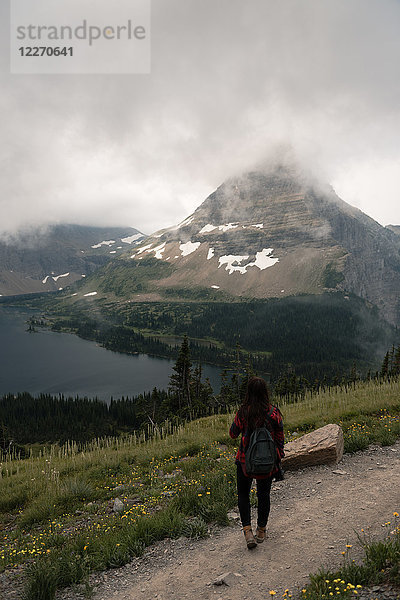 Versteckter See  Glacier National Park  Montana  USA