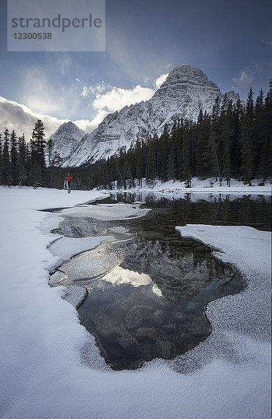 Fatbiking am Waterfowl Lake  Banff National Park