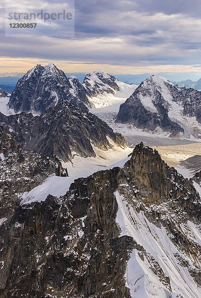Luftaufnahme des als Little Switzerland bekannten Gebiets im Denali National Park  Alaska  USA