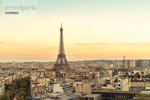 Frankreich  Paris  Blick auf den Eiffelturm