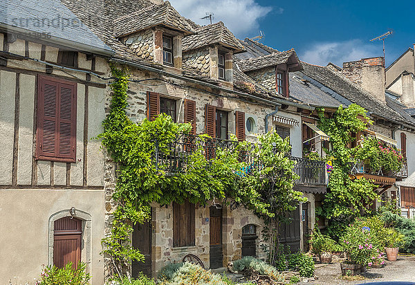 Frankreich  Aveyron  Festungsstadt Najac (als schönstes Dorf Frankreichs bezeichnet)