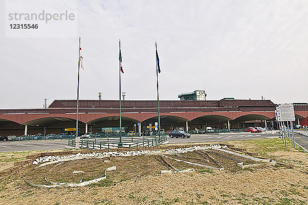 Italien  Emilia Romagna  Bologna-Borgo Panigale  Flughafen Guglielmo Marconi