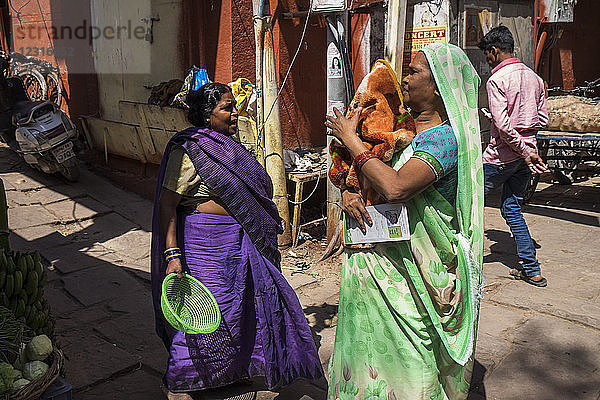 Indien  Varanasi  lokaler Markt
