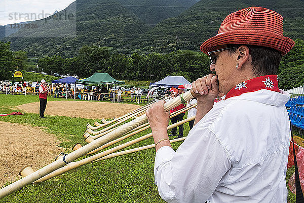 Schweiz  Kanton Tessin  Gudo  Folklore