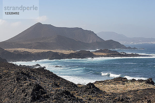 Die Insel Lobos vor der Küste von Fuerteventura bei Corralejo  Lobos  Kanarische Inseln  Spanien  Atlantik  Europa