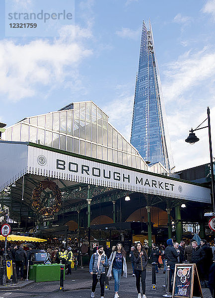 Borough Market  Southwark  und das Shard  London  England  Vereinigtes Königreich  Europa