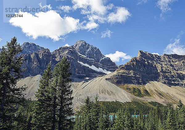 Gletscherende  das in den Moraine Lake mündet  Banff National Park; Alberta  Kanada