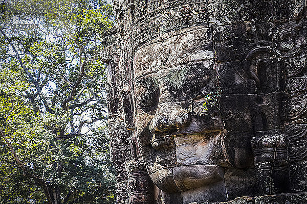 Frontturm des Bayon; Angkor Thom  Siem Reap  Kambodscha
