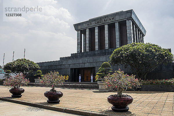 Ho-Chi-Minh-Mausoleum; Hanoi  Hanoi  Vietnam
