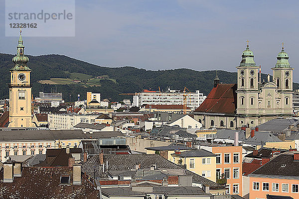 Österreich  Oberösterreich  Linz  Skyline  Gesamtansicht