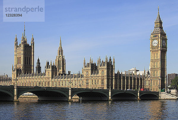 Großbritannien  England  London  Big Ben  Palace of Westminster  Parlament  Themse