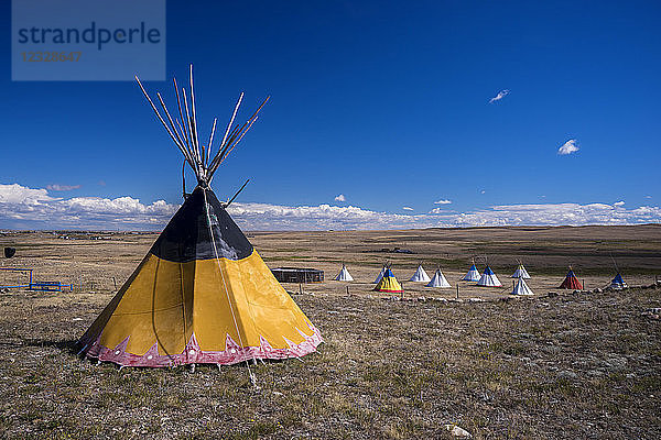 USA  Montana  Blackfeet Indian Reservation  Landschaft nach Browning  privater Campingplatz