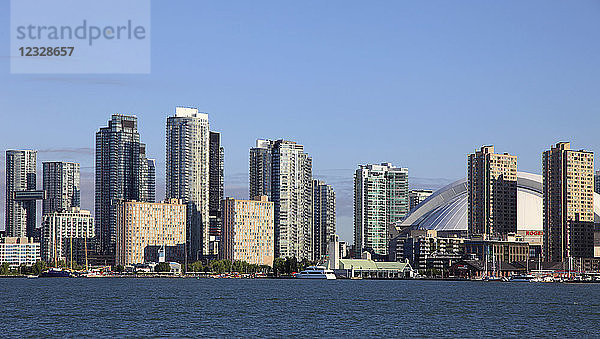 Kanada  Ontario  Toronto  Harbourfront  Skyline