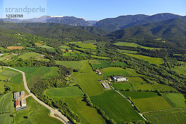 Spanien Berg Montagut bis zu den Pyrenäen