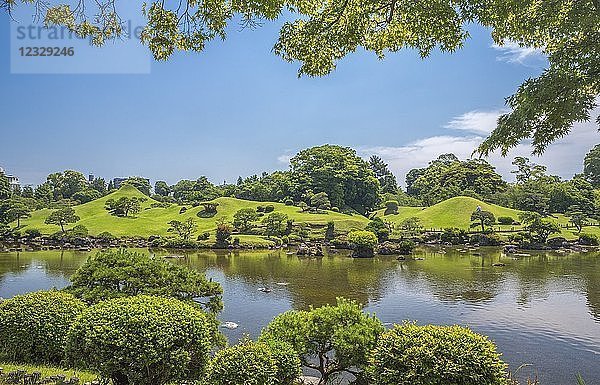 Japan  Insel Kyushu  Kumamoto-Stadt  Suizenji-Garten