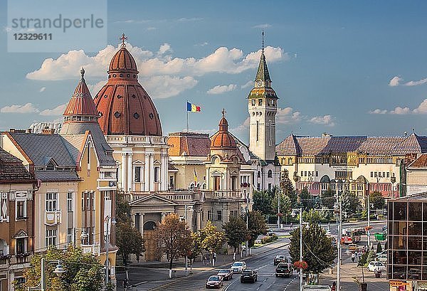 Rumänien  Targu Mures Stadt  Stadtsilhouette