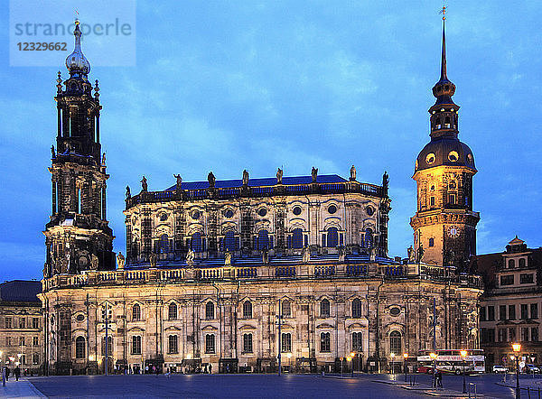 Deutschland  Sachsen  Dresden  Kathedrale  Schloss